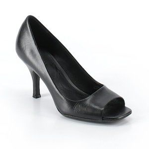 Tahari Black Heels